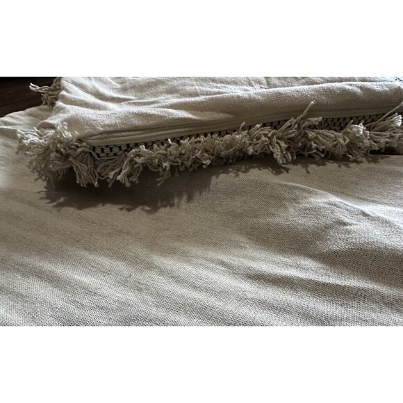 Pair 20"x20" Boho Pillow Covers Black Ivory Fringe Zipper Farmhouse Texture New - Picture 6 of 8